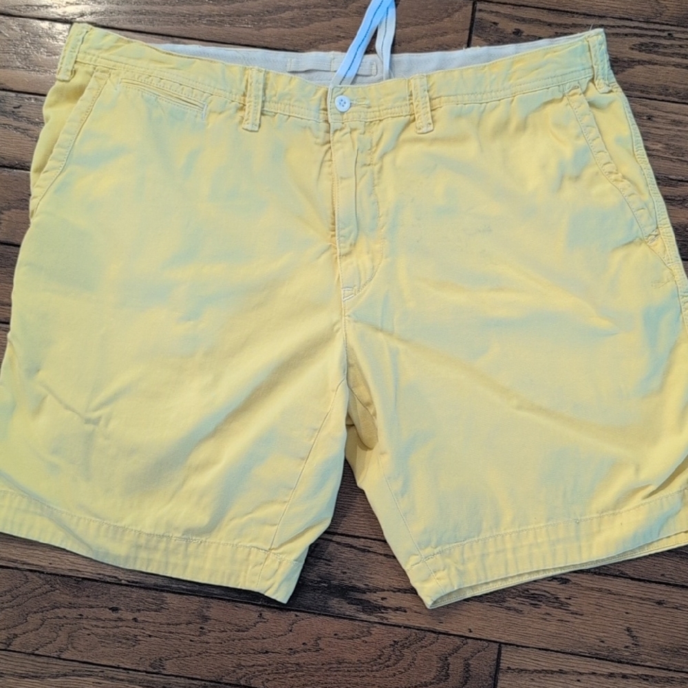 Polo Ralph Lauren Bleeker Fit Yellow Men's Shorts